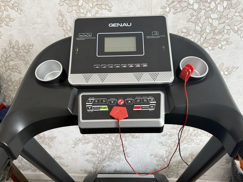 Беговая дорожка genau