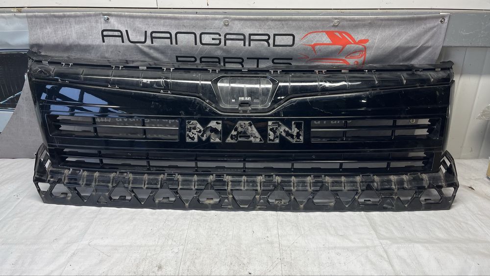 MAN TGE предна решетка