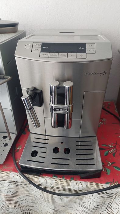 Expresoare cafea boabe si macinata