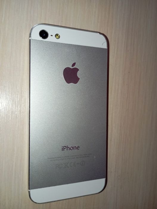 Iphone 5 на запчасти