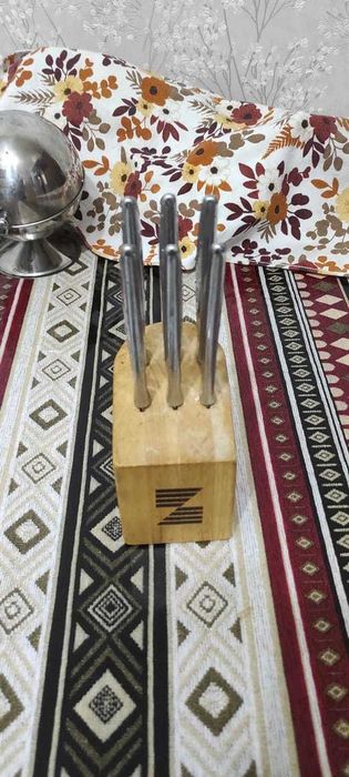 Продам набор ножей цептор