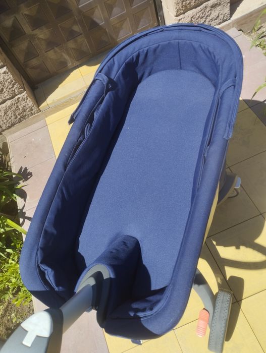 Stokke 2 люльки в комплекте