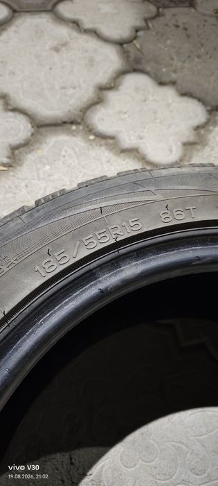 Продам комплект зимней резины