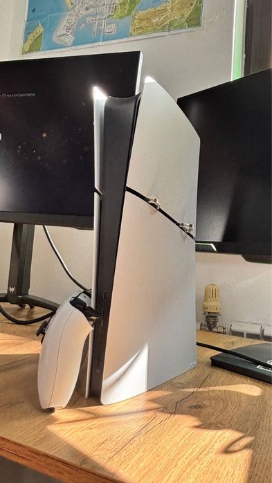 PlayStation 5 Slim Digital/1 Tb/1 гейипад/подарочный набор игр