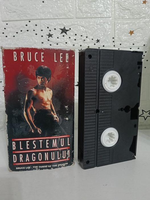 Vand casete VHS originale traduse