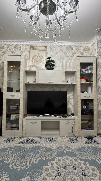 Горка для гостиной