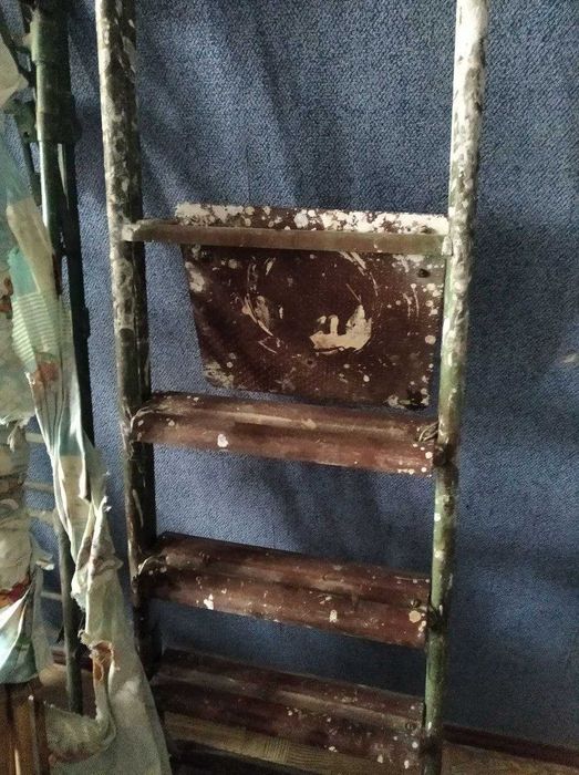 стремянки садовые