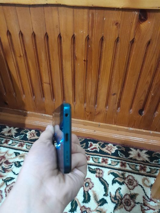 Infinix HOT 30i ishlatilgan yaxshi sastayana