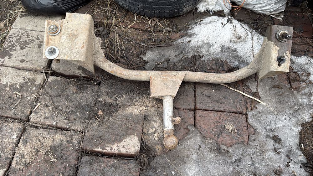 Фаркоп на ваз приора десятка