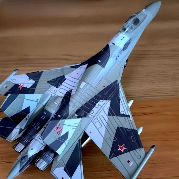 Macheta Avion Su 57 / Su 35 scara 1:72 / 1:100 / 27cm/22cm