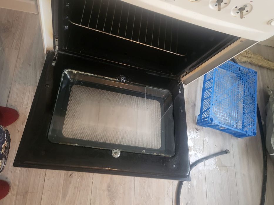 СРОЧНО продам газ/духовка