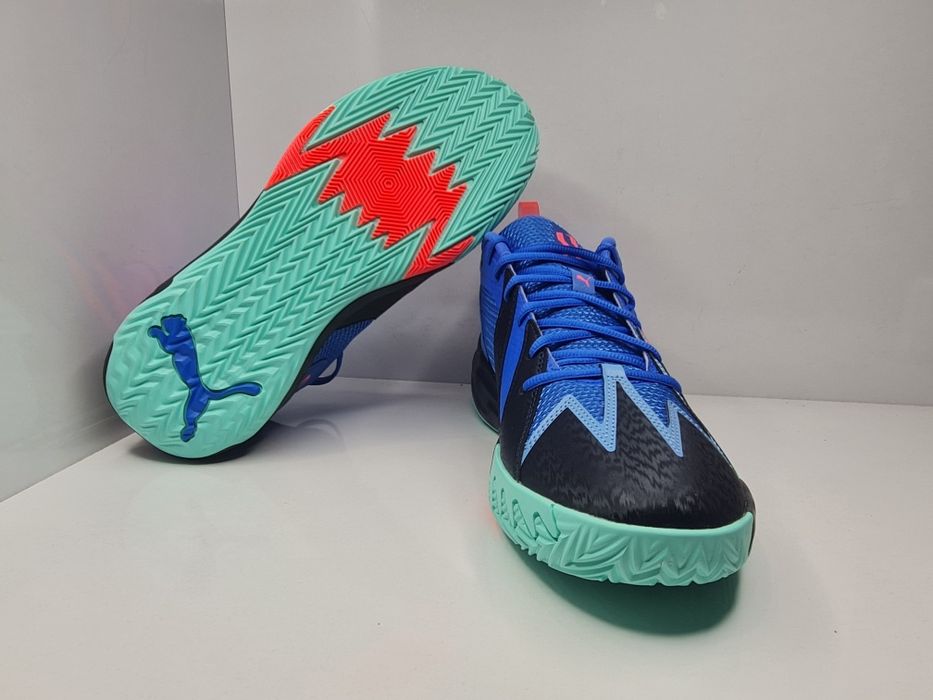 Маратонки Puma Scoot Zeros

Чисто нови без кутия.

Размер 42 стелка 27