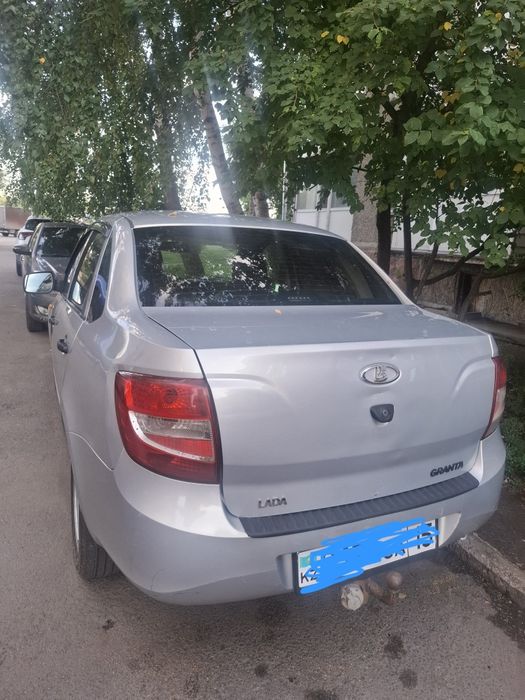 Продам машину гранту.