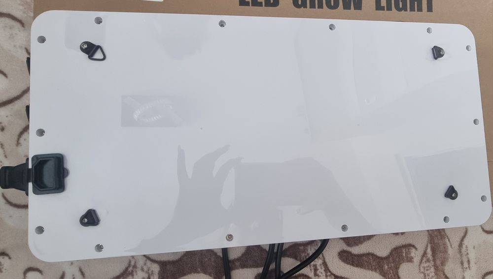 Лампа за отглеждане за растения