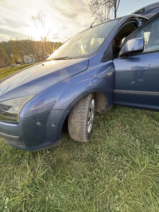 FORD Focus 2004 — imagine 2