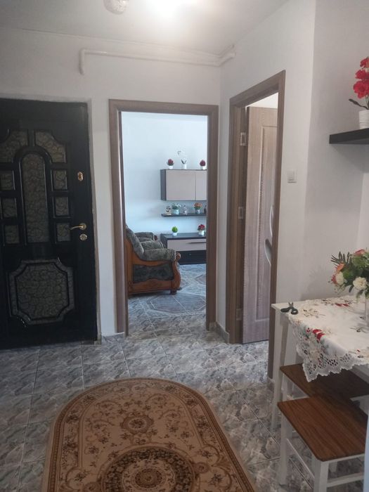 Inchiriere apartament 2 camere in CFR