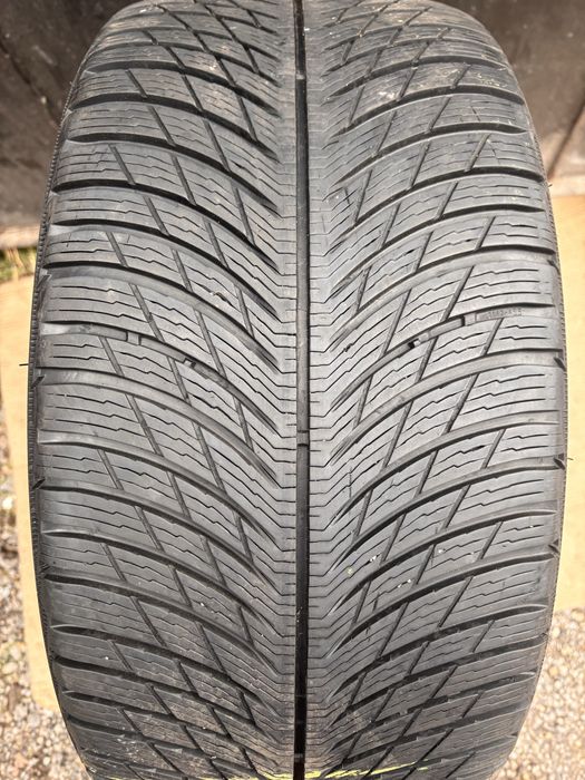 245/40/18 Michelin 2 бр