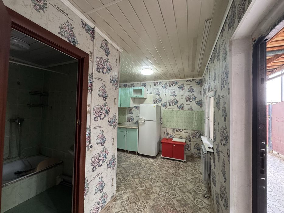 Сдам комнату с душем и туалетом