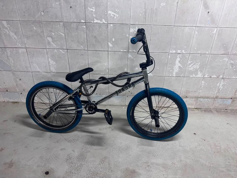 BMX WeThePeople Arcade 20″ — хром, пеги