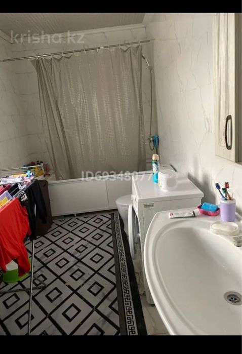 Продам дом из 6 комнат