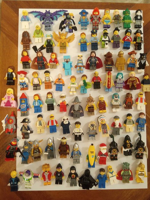 Lego minifigurine din toate temele si perioadele