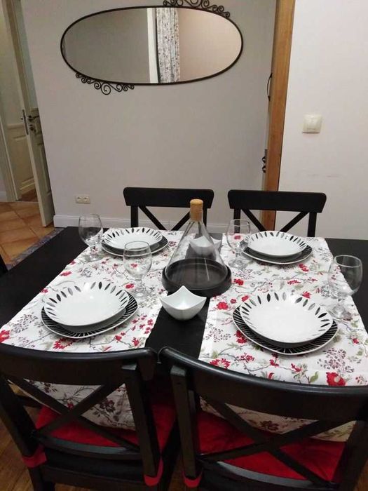 Дава се под наем Многостаен апартамент в Бургас, Център - 200 кв.м за 224.4 € - Снимка #4