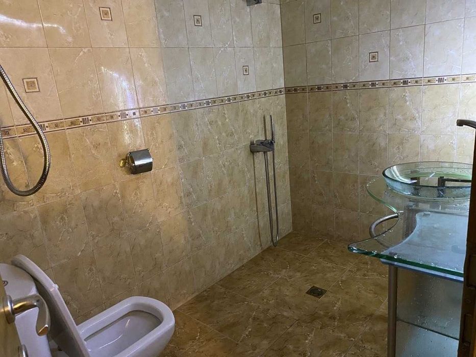 Продава се Тристаен апартамент в София, Люлин 8 - 129 кв.м за 2314 €/кв.м - Снимка #2
