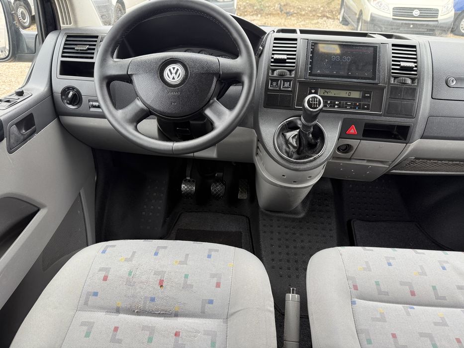 Vw caravelle t5 9 locuri inmatriculat RO