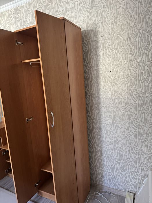 Продам Мебель в прихожую