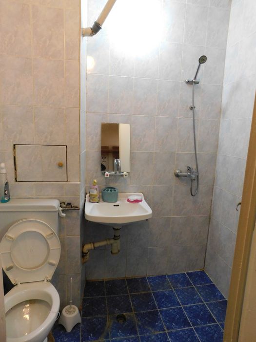 Продава се Двустаен апартамент в Търговище, Център - 65 кв.м за 1177 €/кв.м - Снимка #8