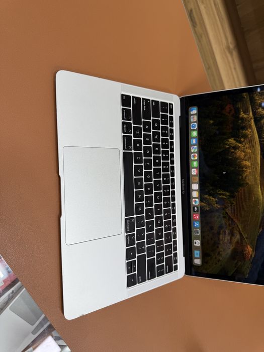 MacBook Air 2019 Silver