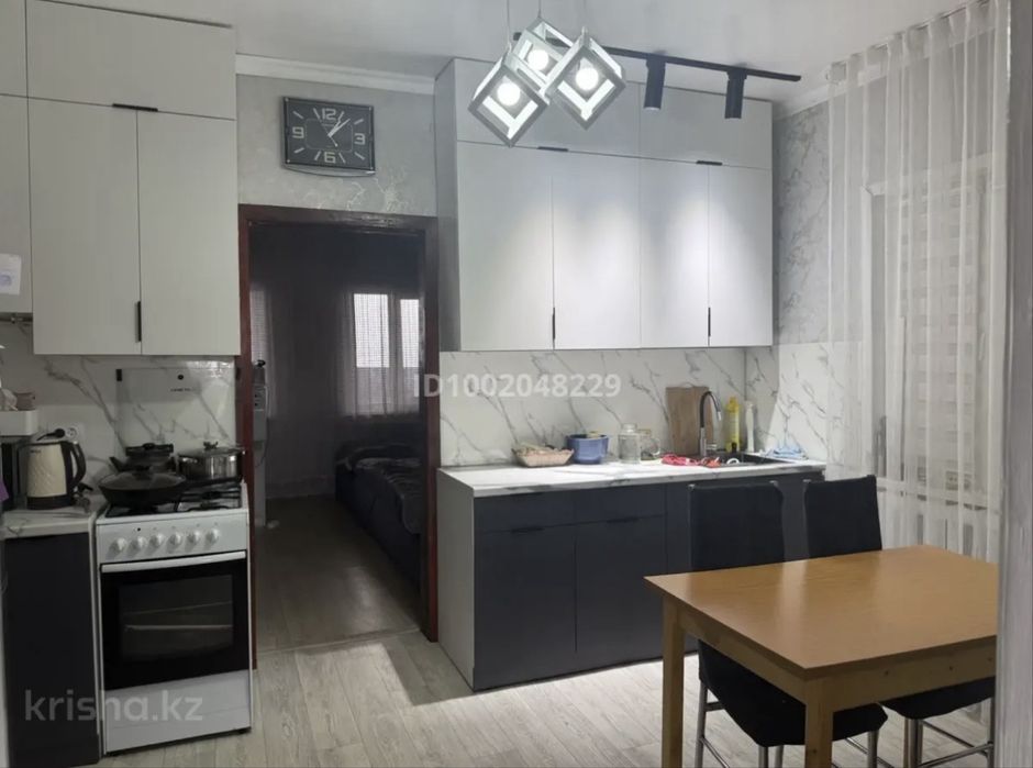 Дом в Пришахтинске