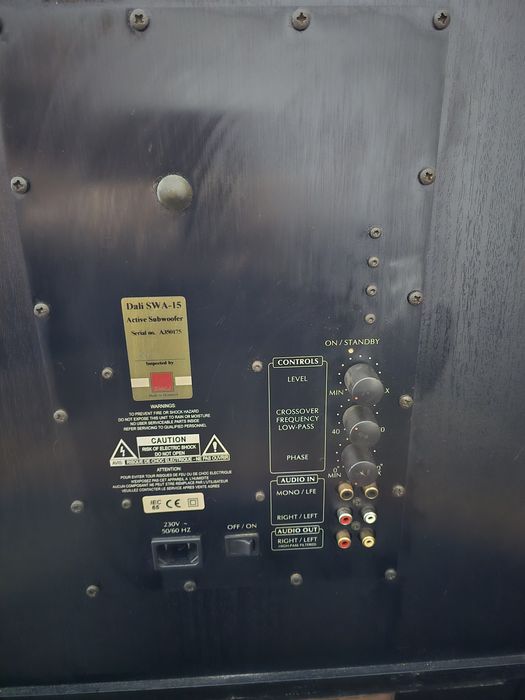 DALI SWA 15 subwoofer
