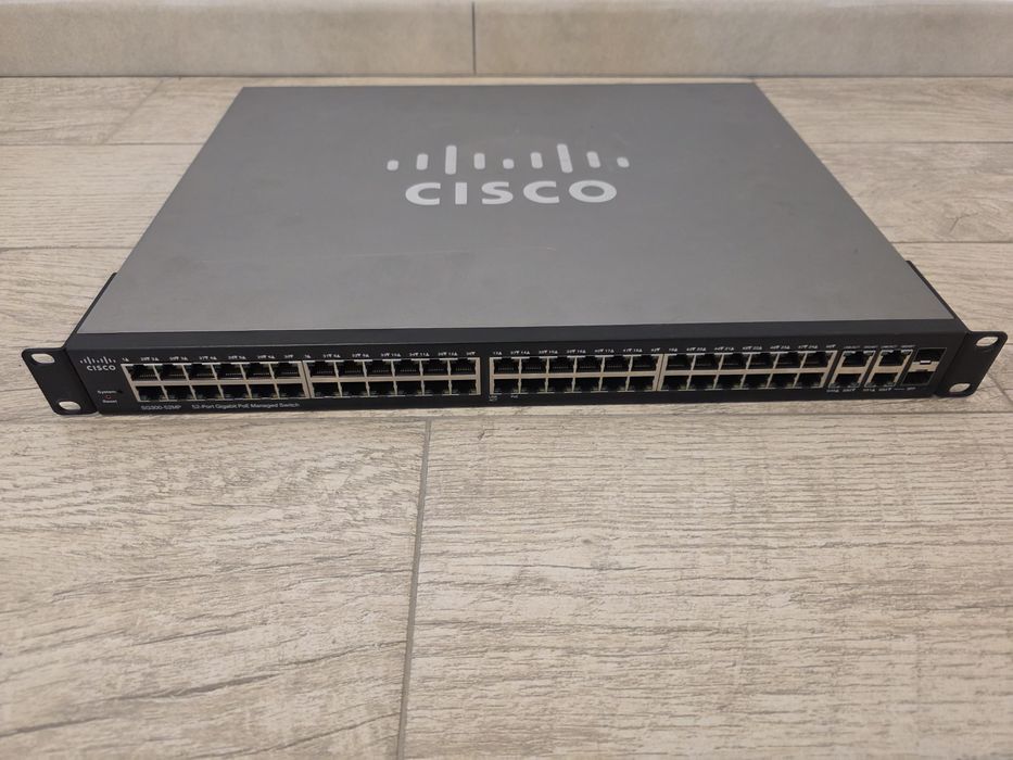 Switch Cisco SG300-52MP Gigabit PoE+ cu 52 porturi