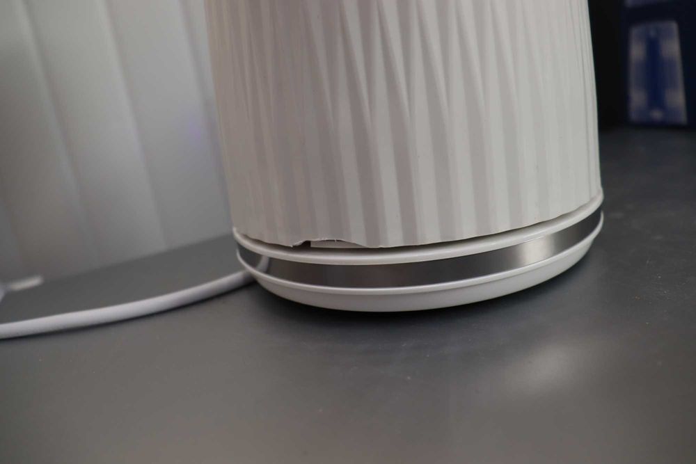 Кана Russell Hobbs Eden1.7L, осветен превключвател, Лек ДЕФЕКТ