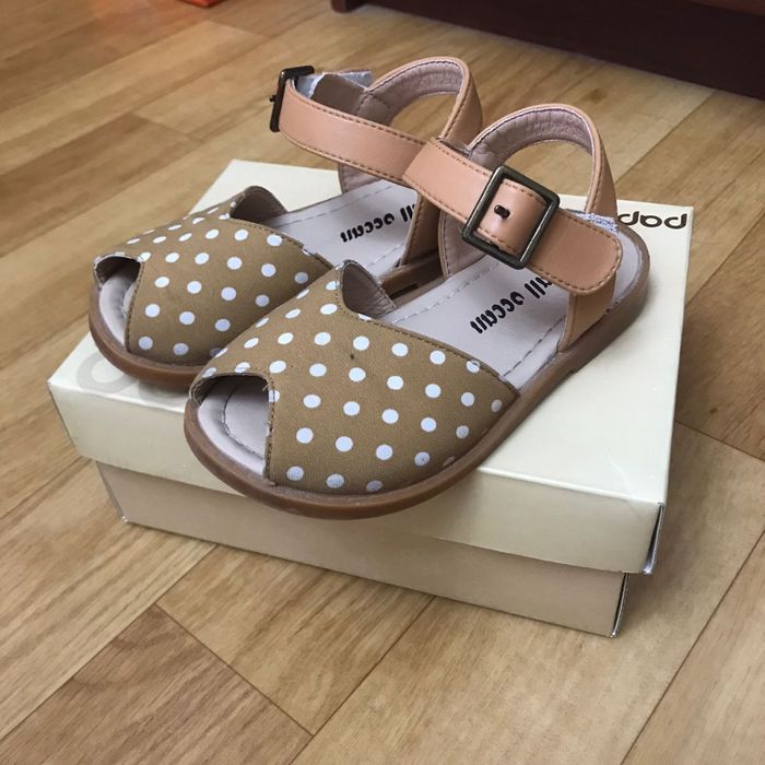 Сандалии для девочки
