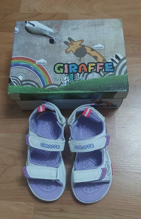 Детски светещи сандалки No 25, пантофки No 24,клинче за 6+