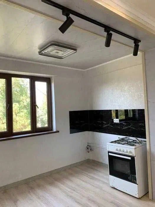 Продаётся квартира Юнусабад 3кв 3*4/4/4