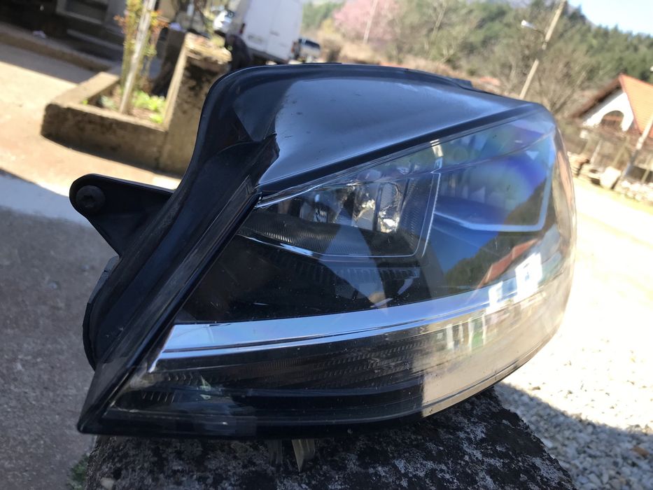 Оригинален ляф фар за Голф 7