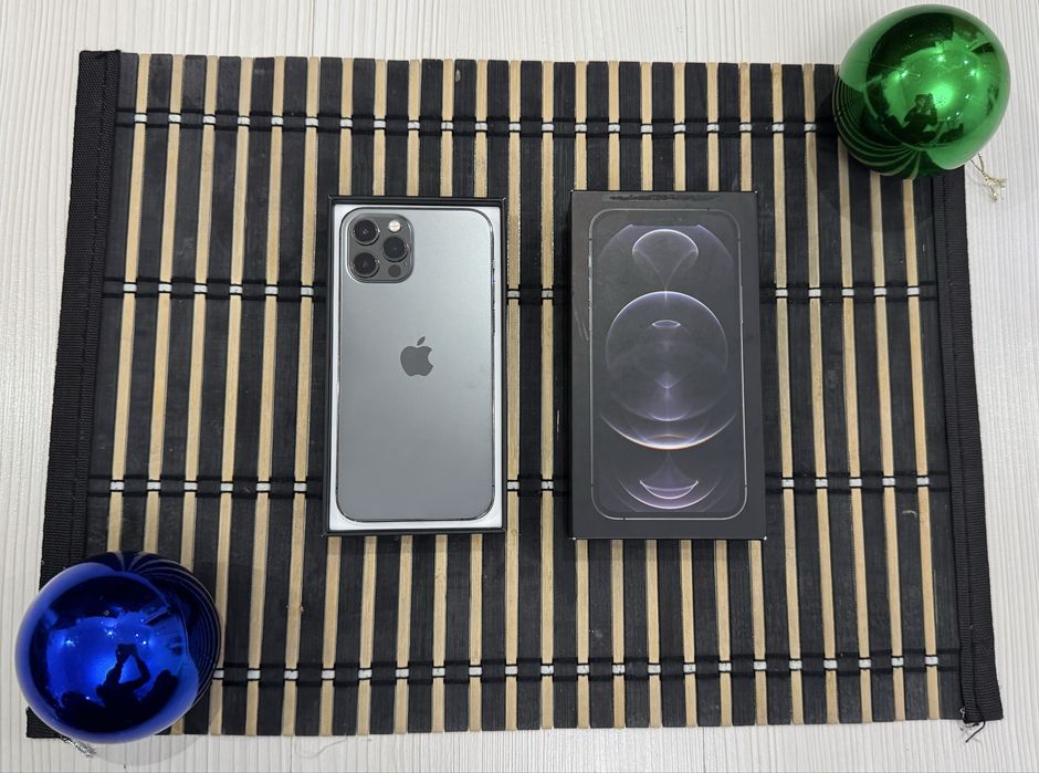 Продам айфон 12 про iphone 12 pro