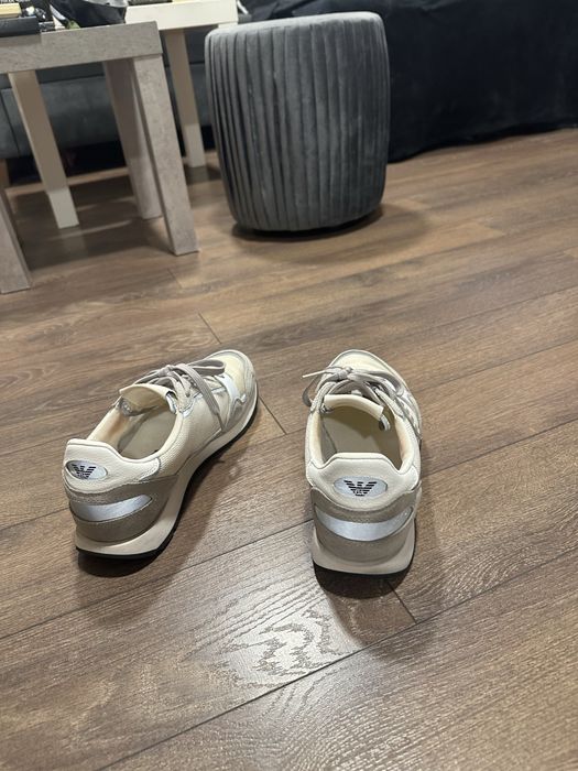 Обувки Армани запазени