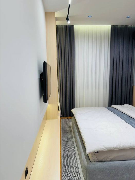 Продается 2х ком квартира, ЖК Parisien, ор-р: ТЦ Next, 72м²