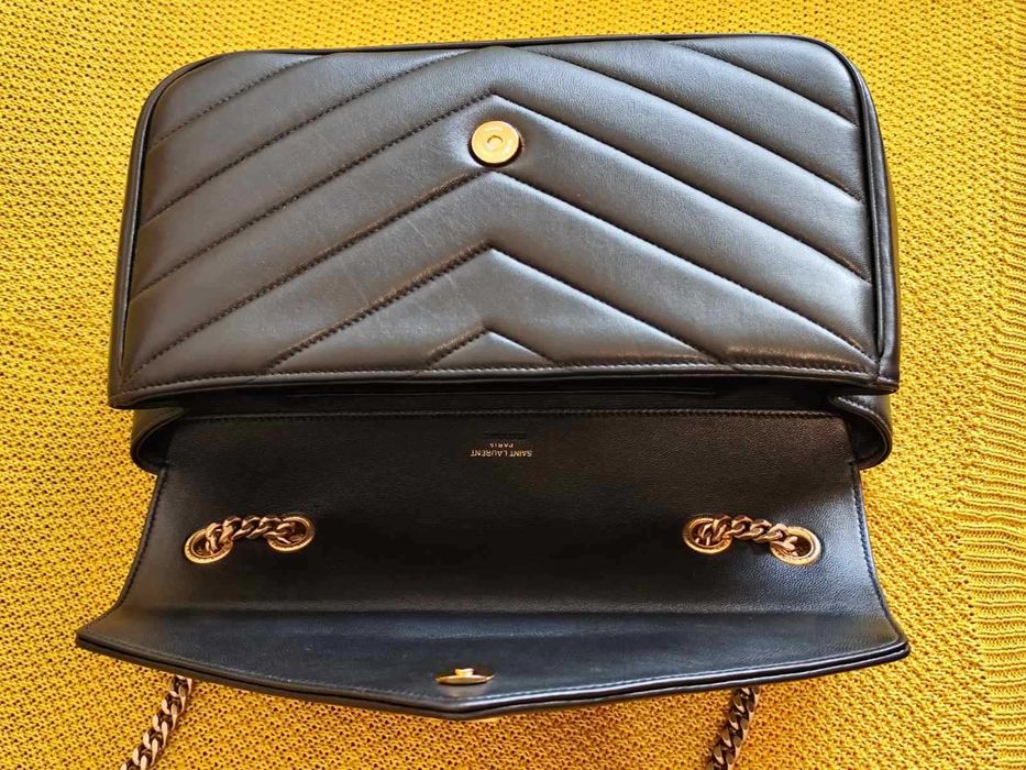 Yves Saint Laurent YSL Чанта с верижка от мека агнешка кожа