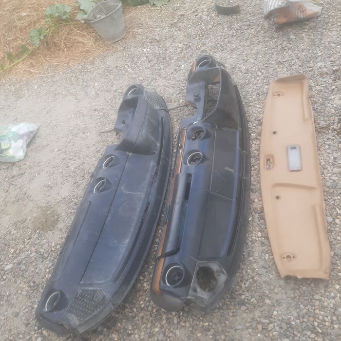 Мерседес 123 запчастлари сотилади.