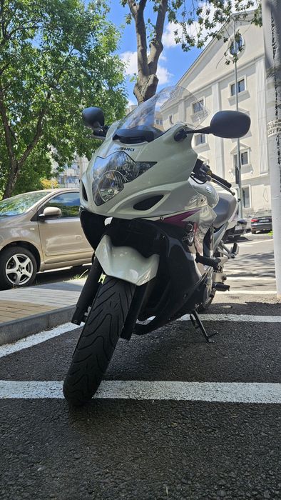 Motocicleta Suzuki Gsx650f 2010 Gume noi schimb