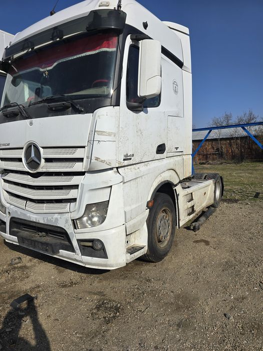 Dezmembrare mercedes actros mp4 din 2013