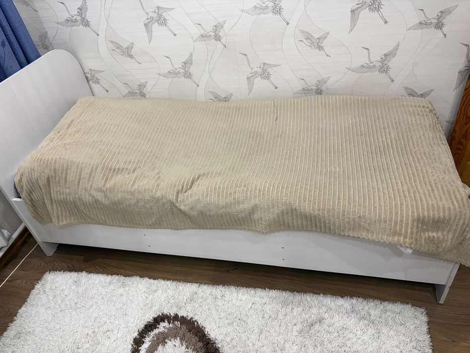 Продам кровать