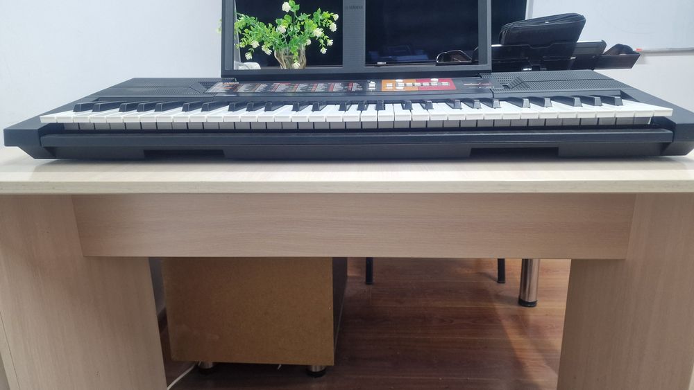 Синтезатор YAMAHA PSR`F51