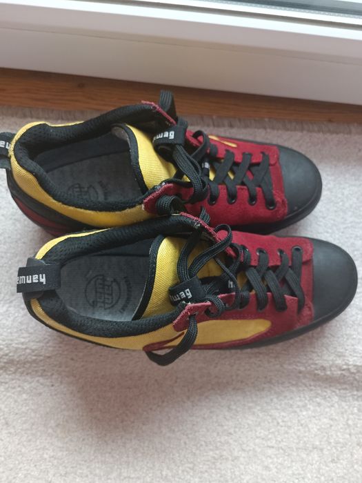 Pantofi treking hanwag