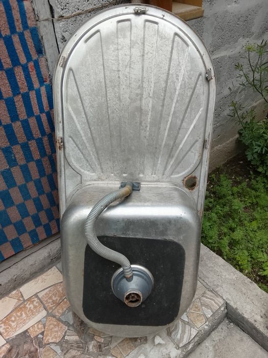 Раковина из стали